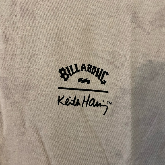 Billabong Graphic Tee with Keith Haring Design - Picture 4 of 5